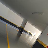 Evitando acidentes no ambiente de trabalho com a demarcação de piso industrial