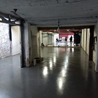 Piso Industrial de Alta Resistência