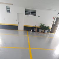 Resina Antiderrapante para Pisos: Segurança e Funcionalidade