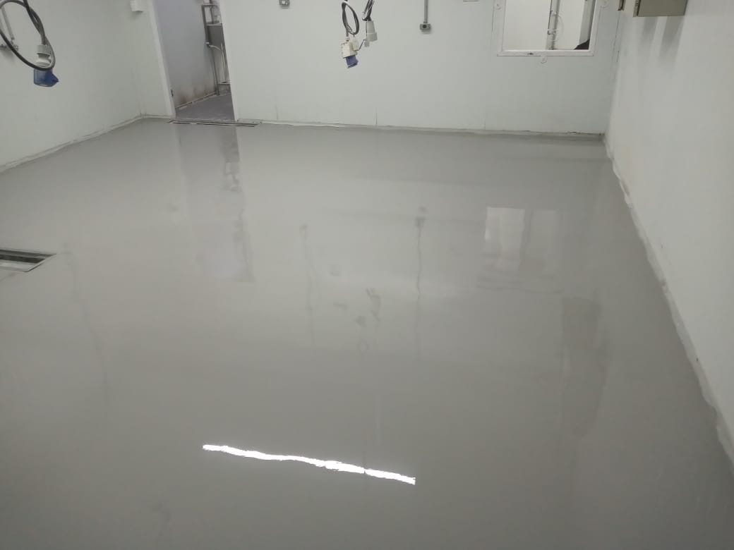 Revestimento uretano é indicado para pisos com tráfego intenso? Saiba tudo